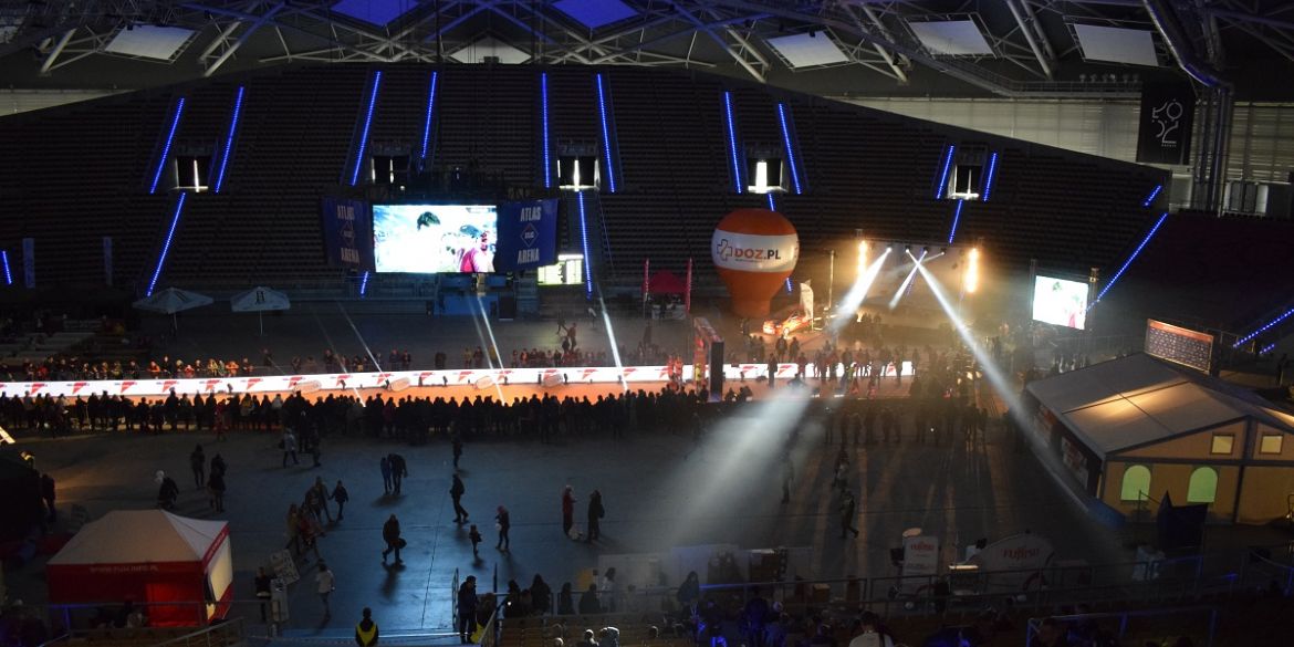 DOZ Łódź Marathon 2017 reaches finish line. It was loud!