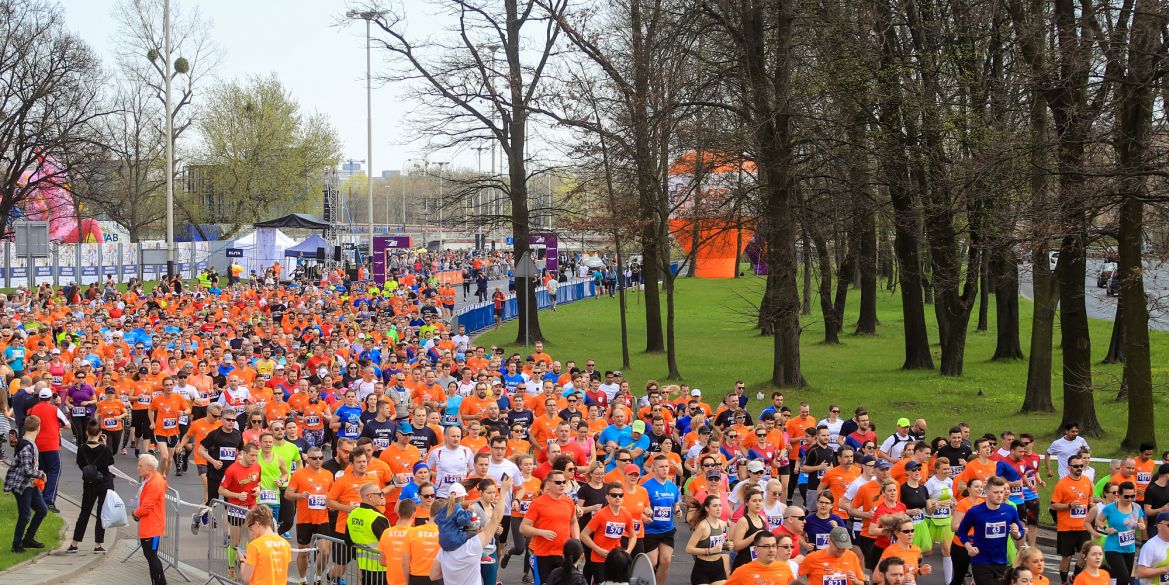 DOZ Łódź Marathon 2018 reaches finish line. It was fast and loud!